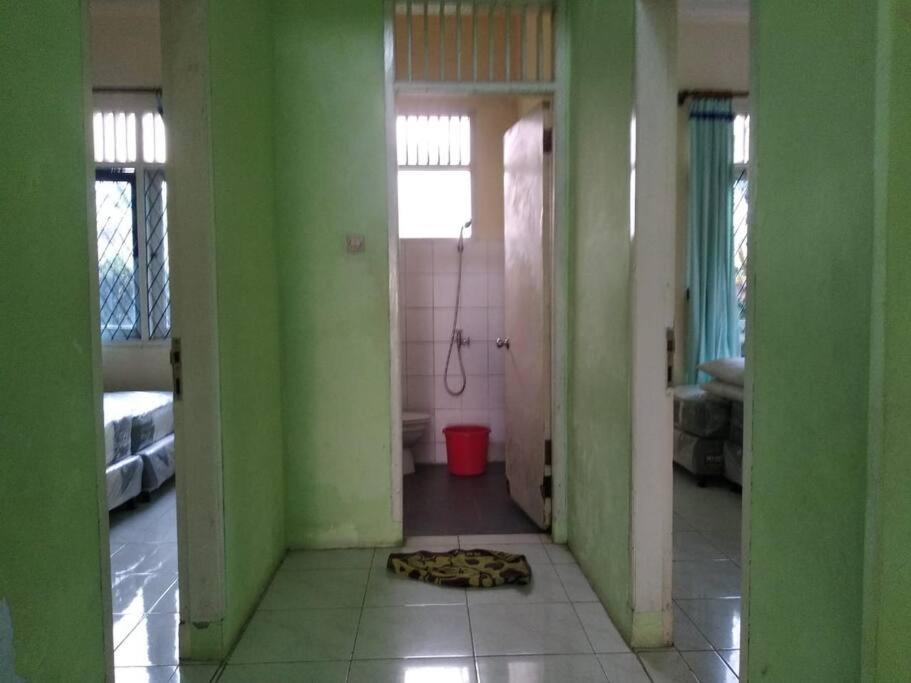 Garden Villas Cipanas Sindanglaya Exterior photo
